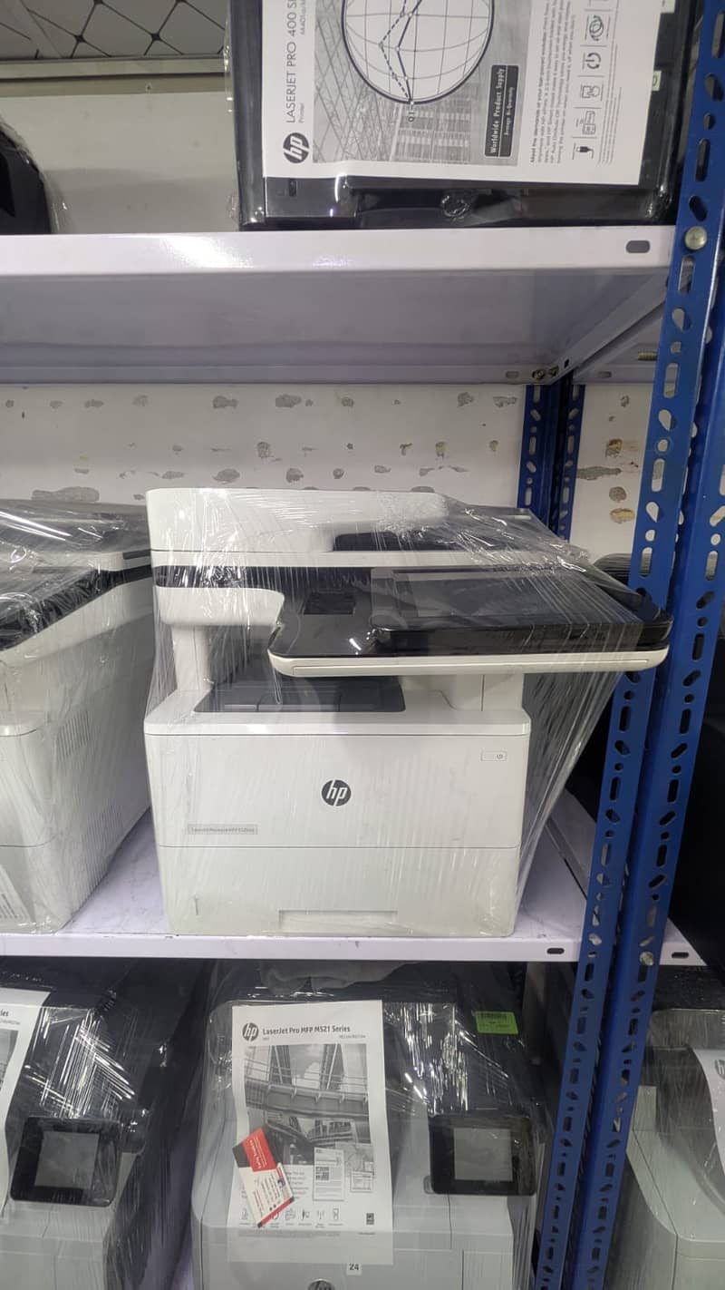 HP LaserJet Managed MFP E52645 2