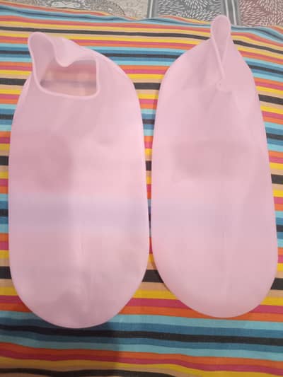 silicon socks available