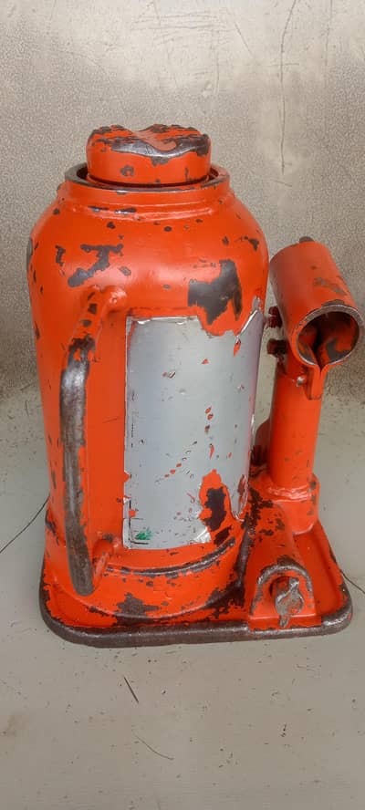 Hydraulic Jack 16 Ton made in Japan