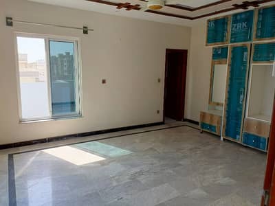 Good Condition Dubal Story House 3 Bathroom Drying Dining TV Launch Ground And 3 Bathroom Drying Dining TV Launch Upper