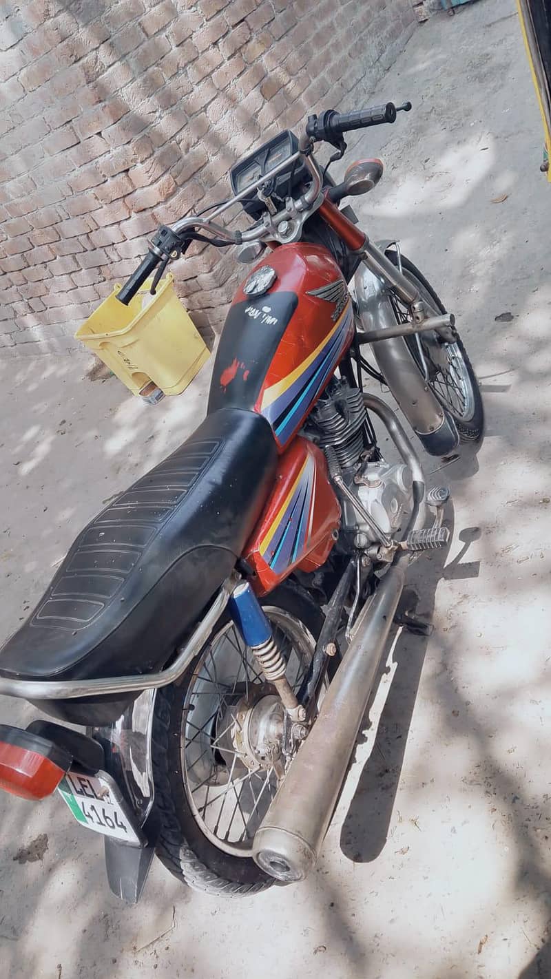 2012 model good condition 0