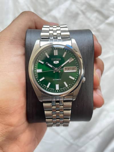 Seiko 5 Automatic Green Dial | Day Date | Refurbished Watch