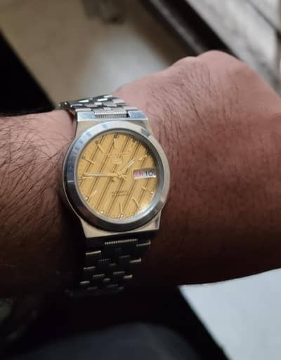 seiko 5 two watches automatic