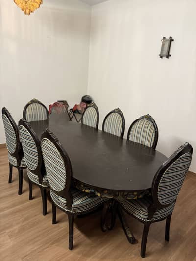 Royal Elegant Dining Table 8 seater