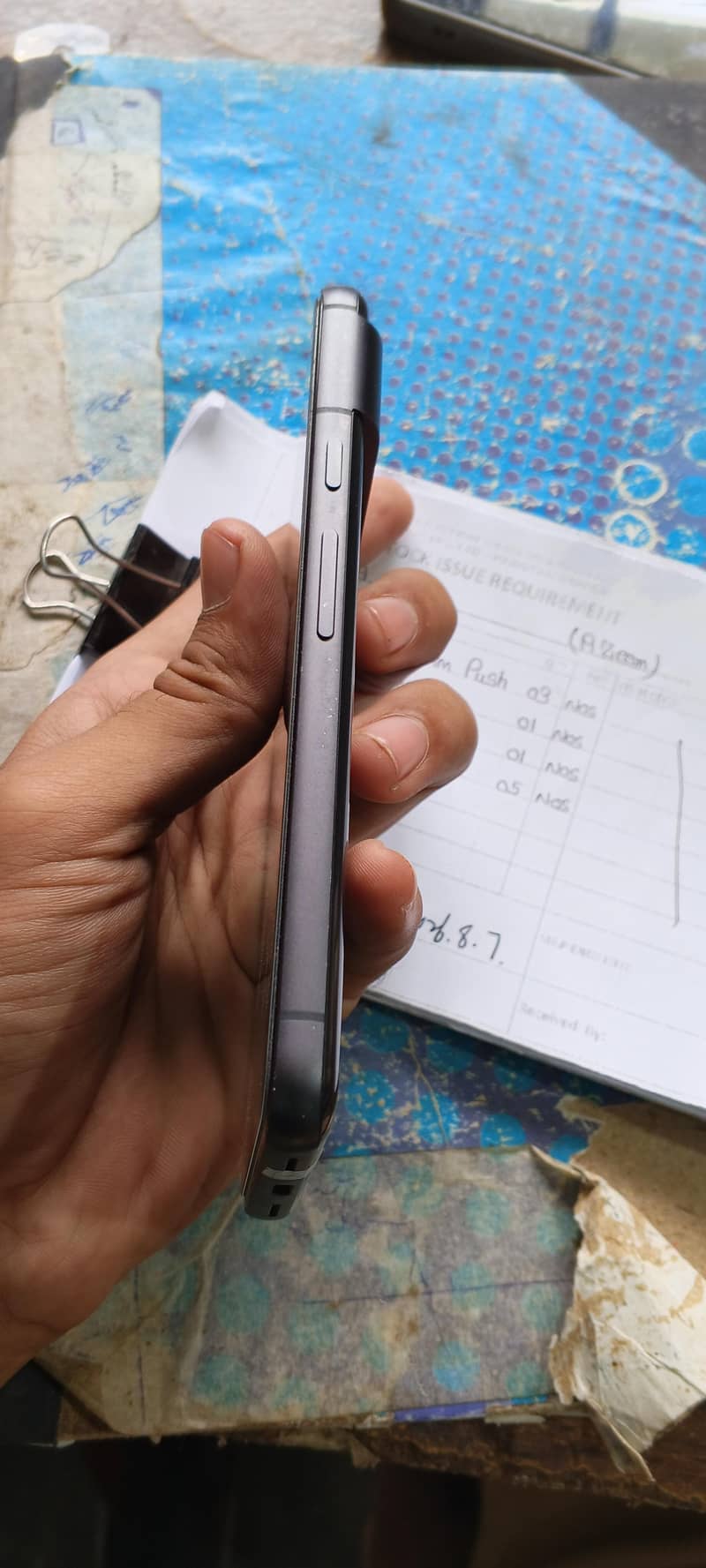 Google Pixel 8 2