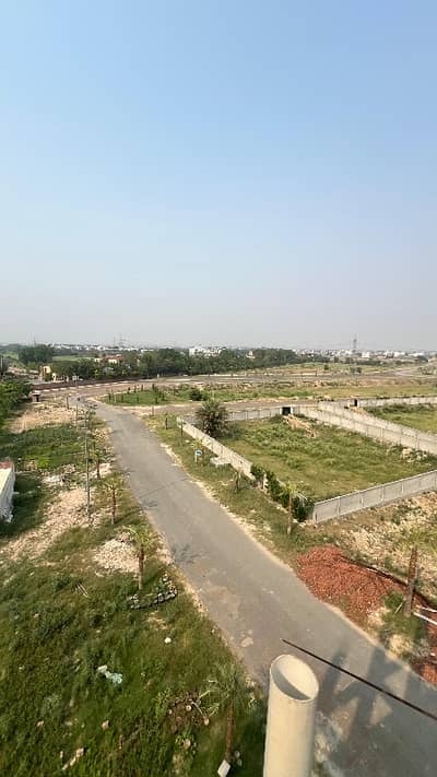 10 Marla Plot In Mid City | Inside Lake City Lahore