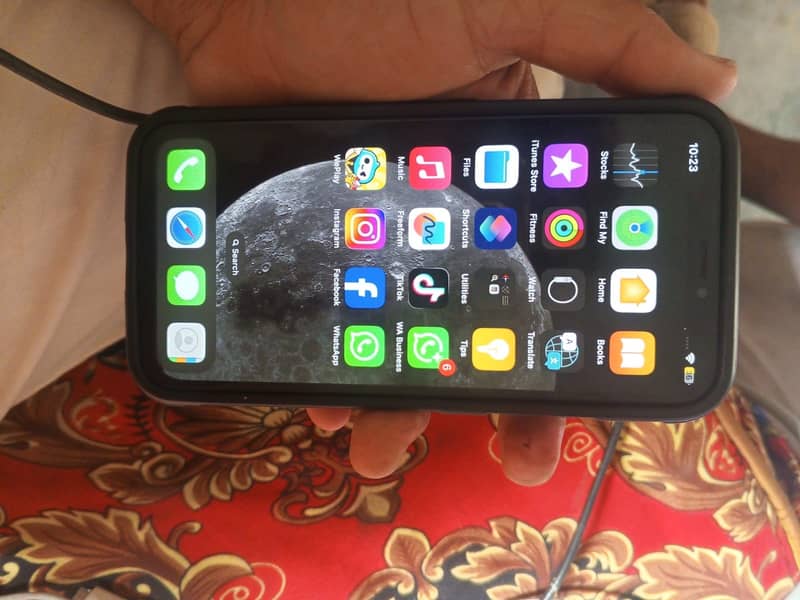 Apple iPhone X 0