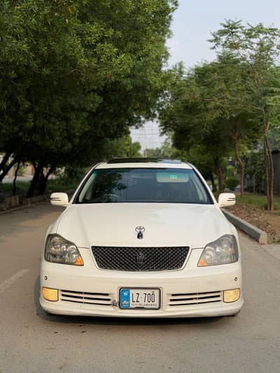Toyota Crown 2004
