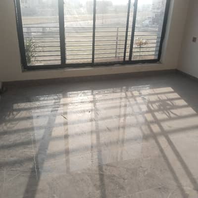 5 MARLA UPPER PORTION AVAILABLE FOR RENT