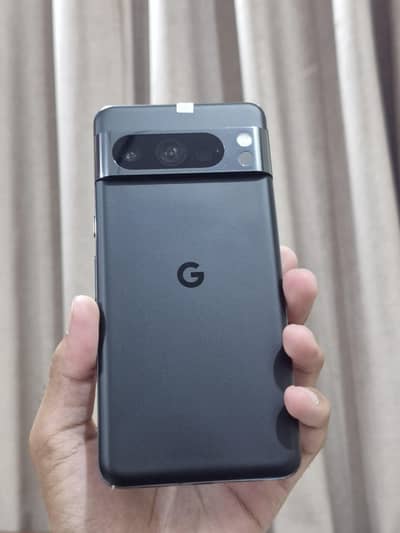 Google Pixel 8 Pro