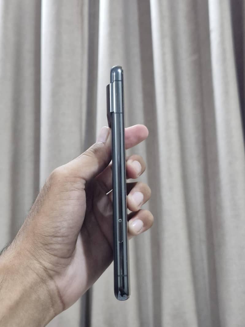 Google Pixel 8 Pro 2