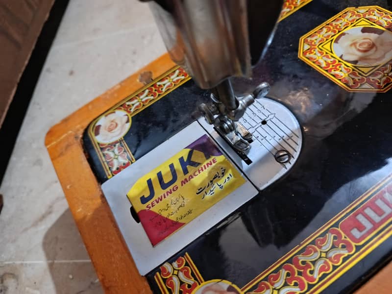 Silai machine 8