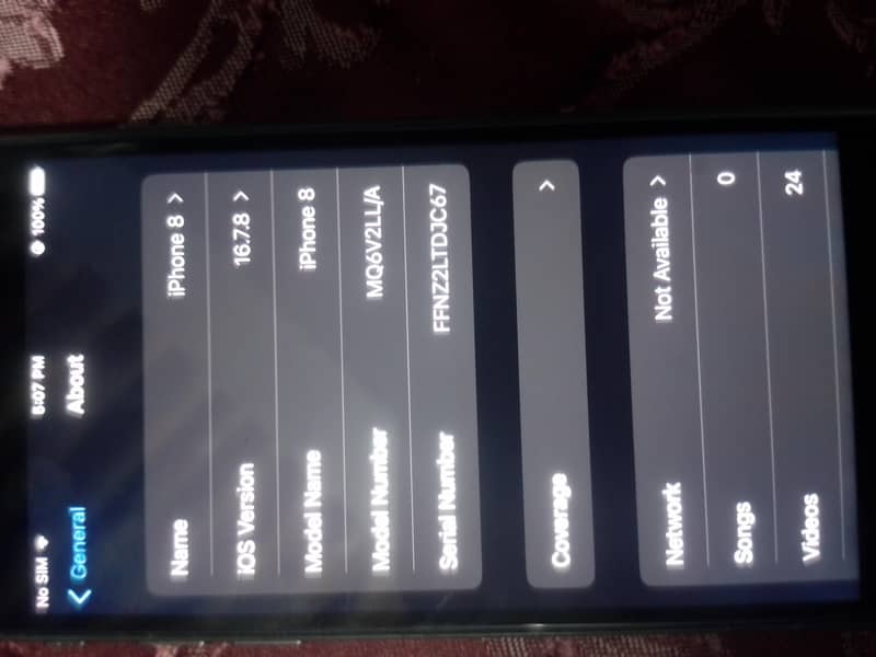 Apple iPhone 8 3