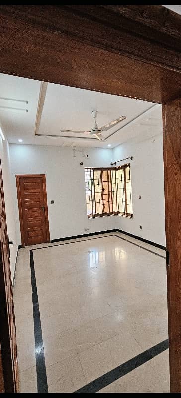 35x70 10 Marla Ground Portion Prime Location for rent in G-13