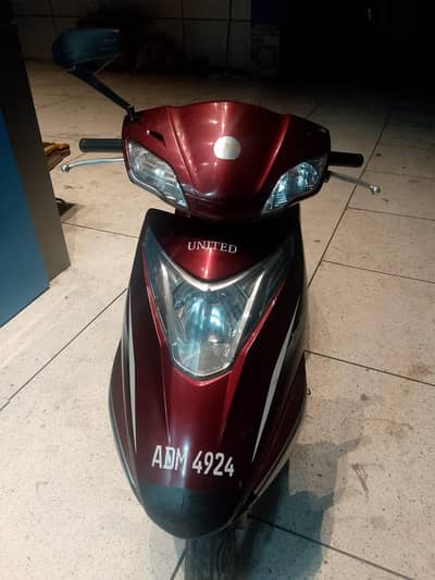 United US Smooth 100cc -Excellent condition