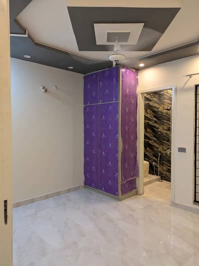 5 Marla Tile Floor Grund Floor Brand New Portion First Entry Onwr Build All Work Wood