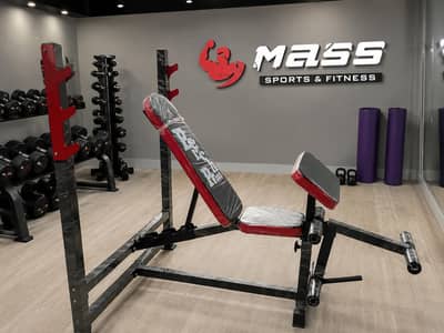 Bench press / Incline Bench / Decline Bench / Adjustable gym bench