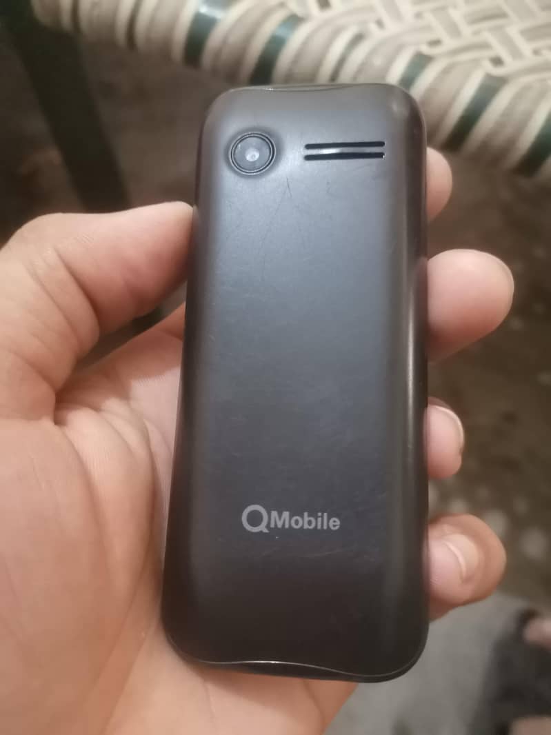 Mobile 3