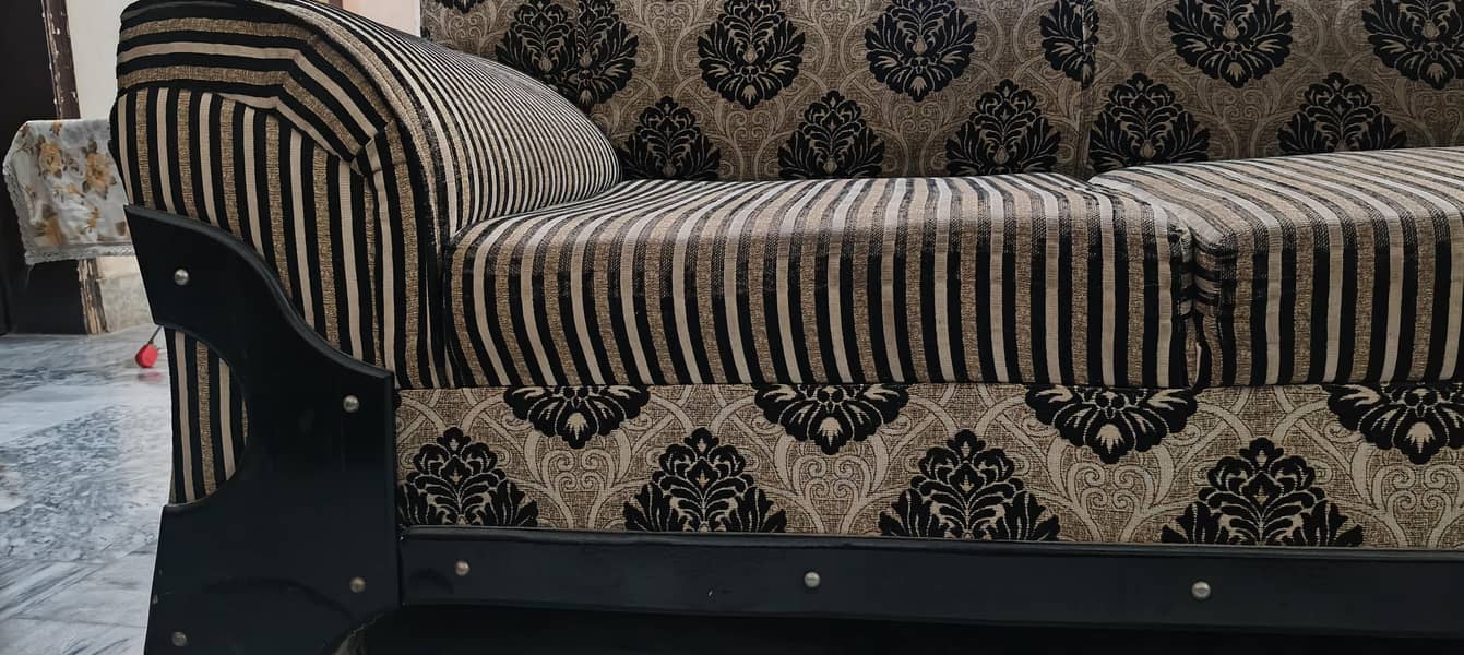 7 seater sofa 3