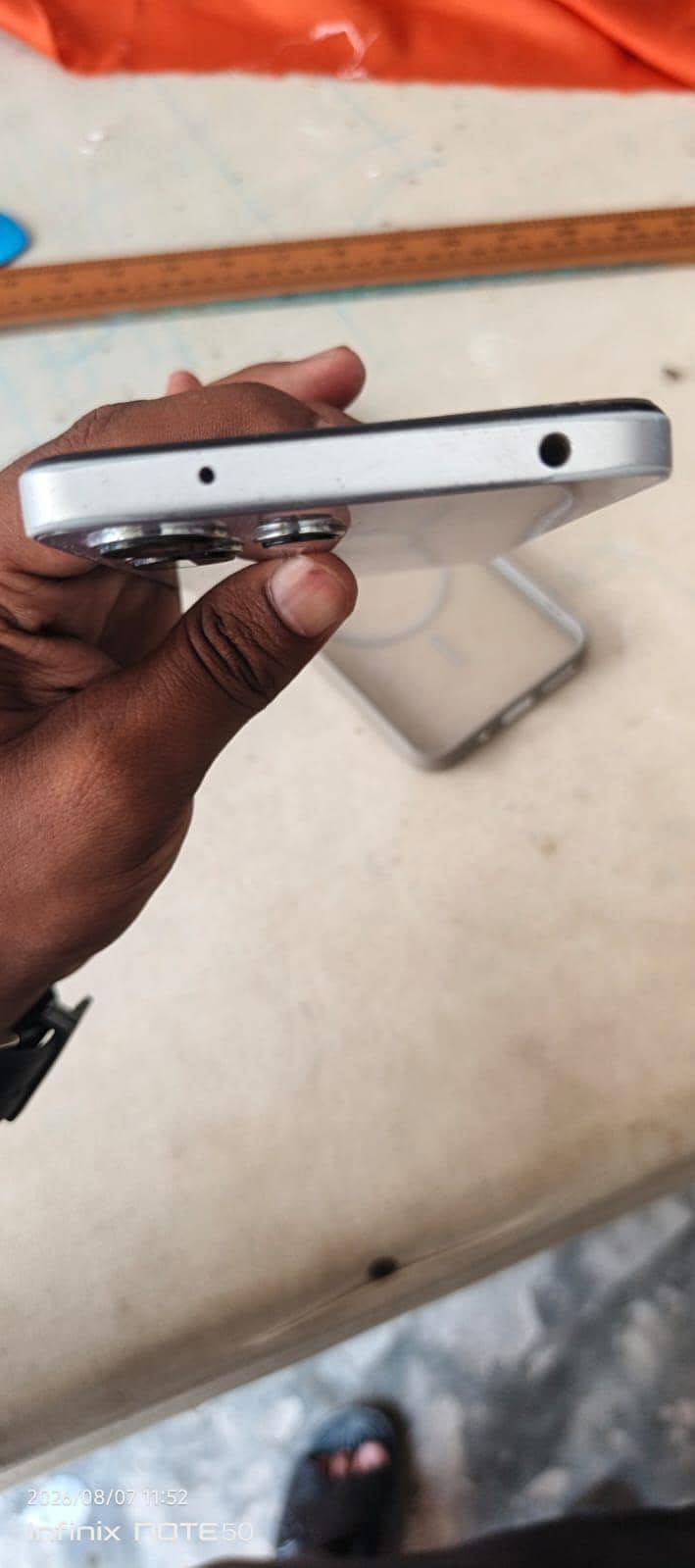 good condition mobile 5