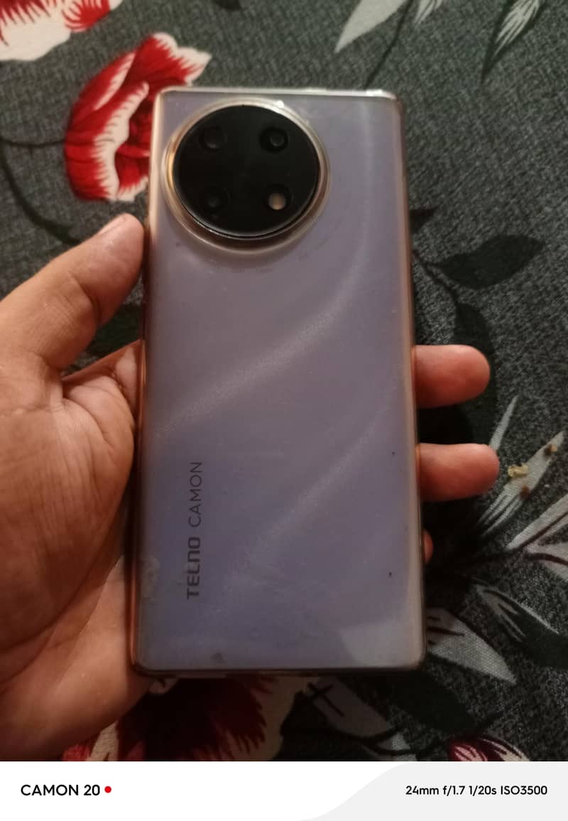 Tecno CAMON 30S 1