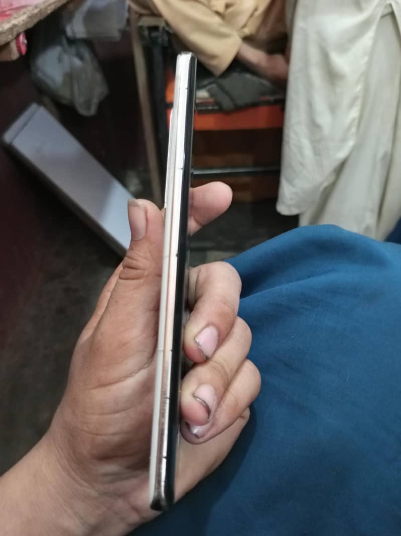 Infinix Zero 30 3