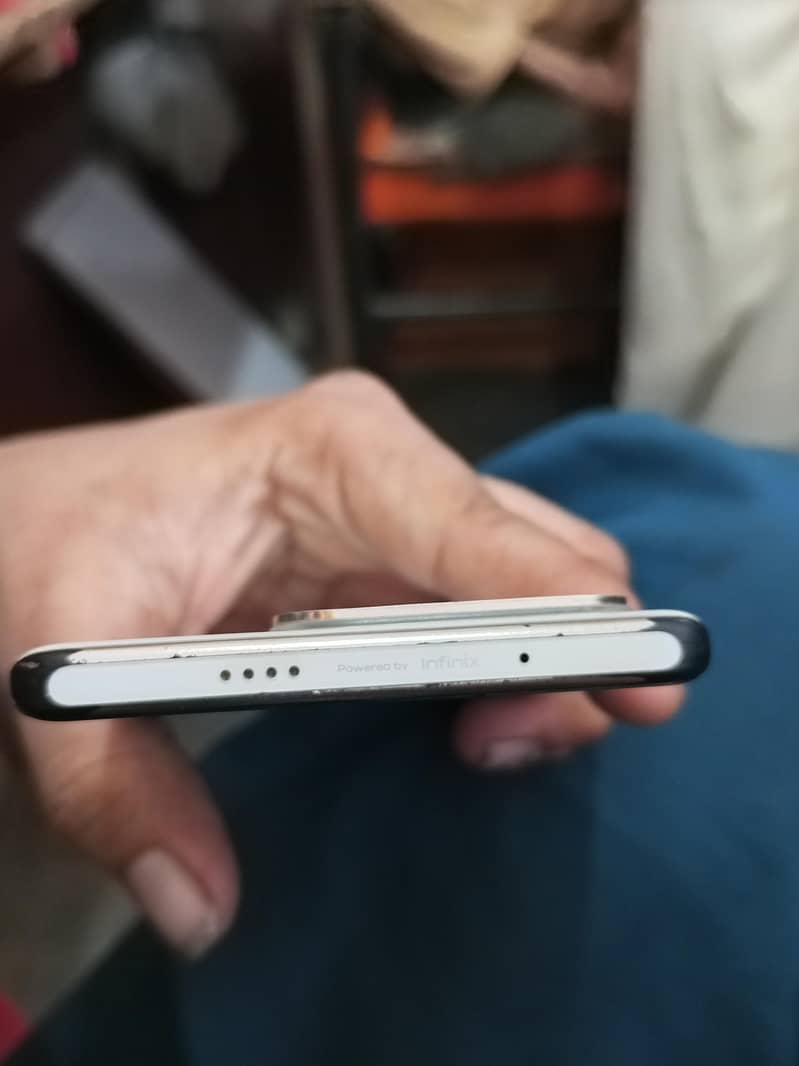 Infinix Zero 30 5
