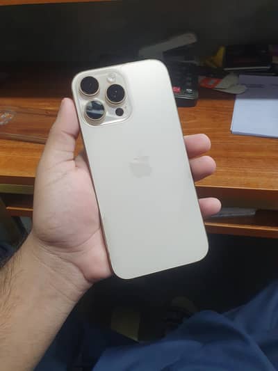 Apple iphone 16 pro max