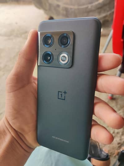 One Plus 10 Pro