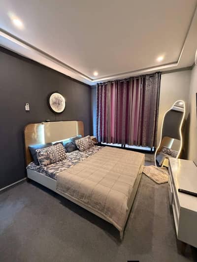 Room available for short stay family and couples