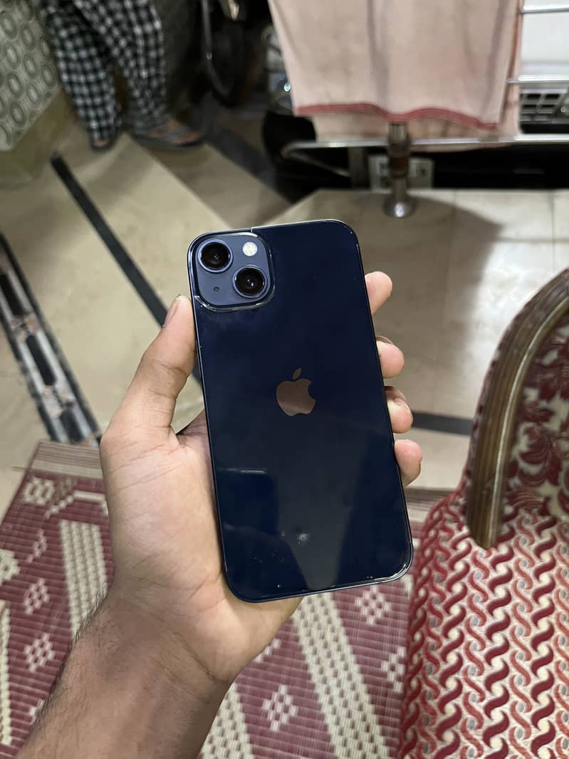 Apple iPhone 13 1