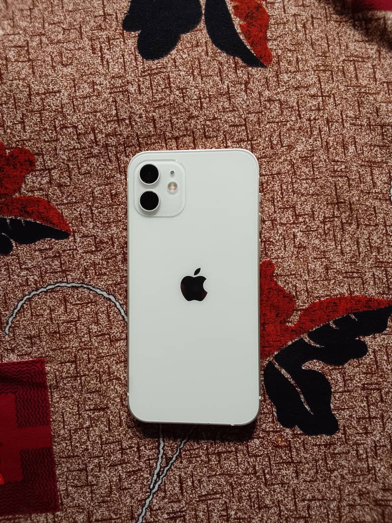 Apple iPhone 12 0
