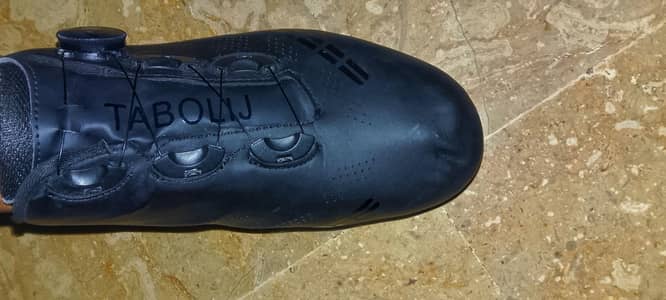 cycling shoes