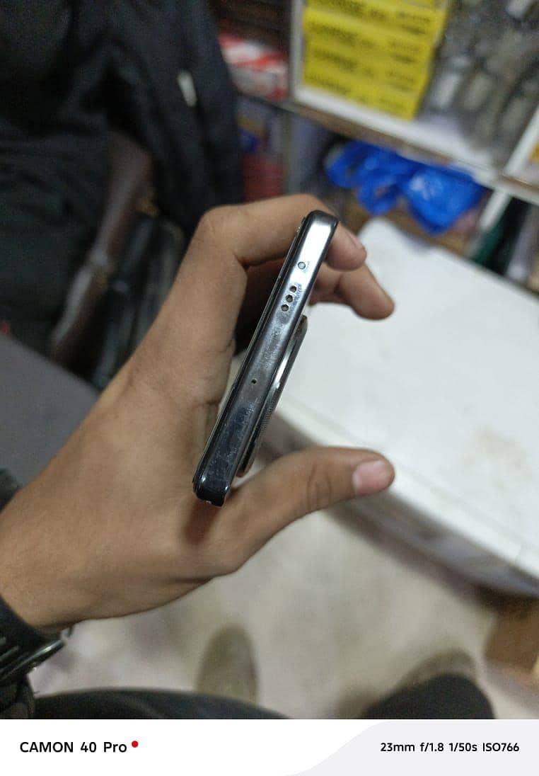 Tecno CAMON 30 1