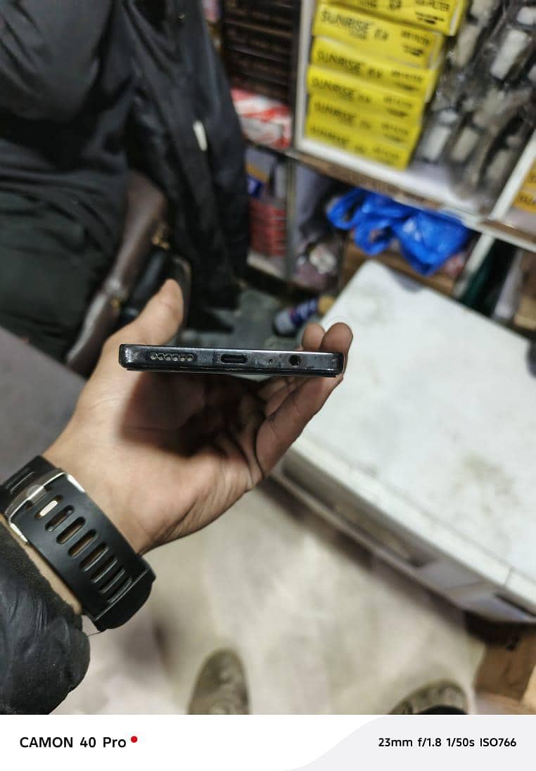 Tecno CAMON 30 2