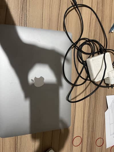 macbook 2017 model