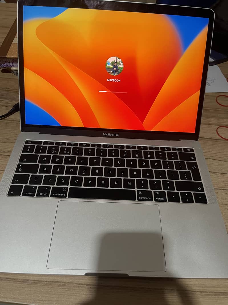 macbook 2017 model 2