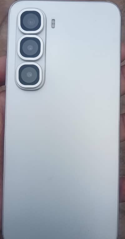 Infinix. Hot. 60i. 8/256