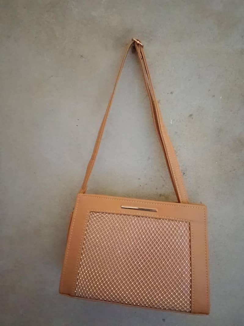 NICE.    HANDBAG 3