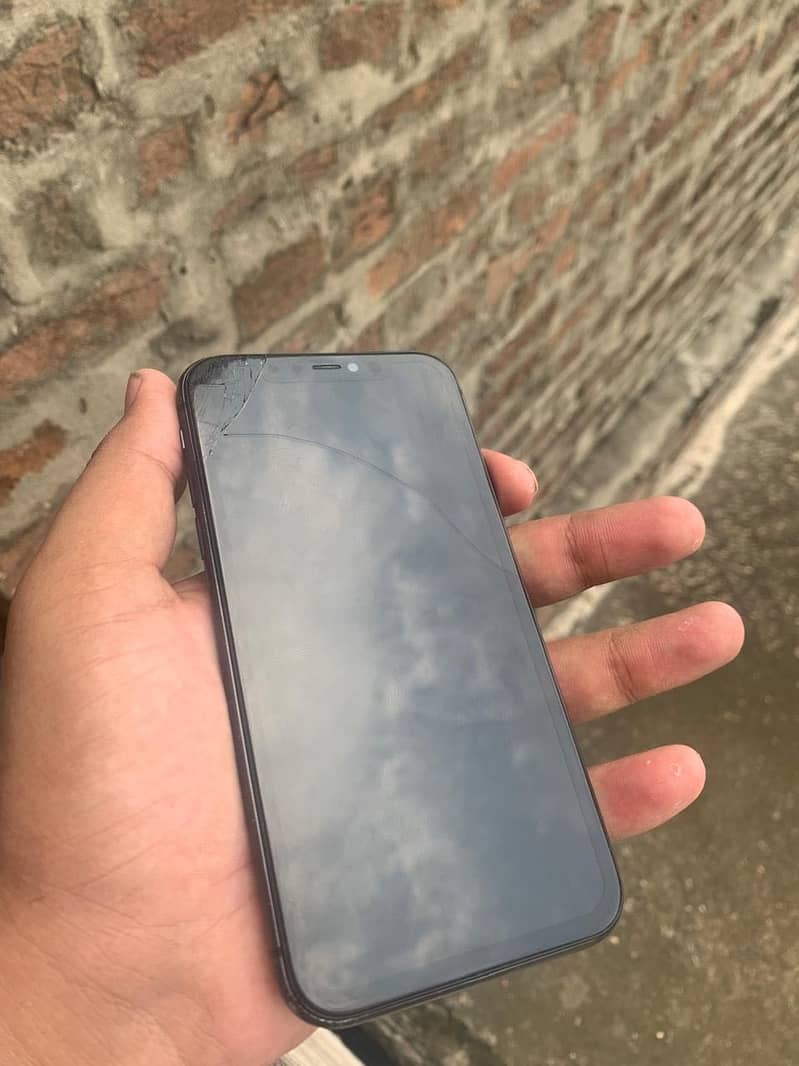 Apple iPhone 11 1