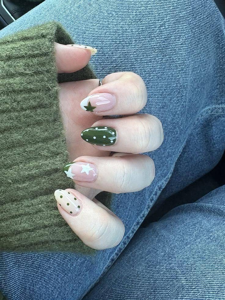 Hand Made nails 0