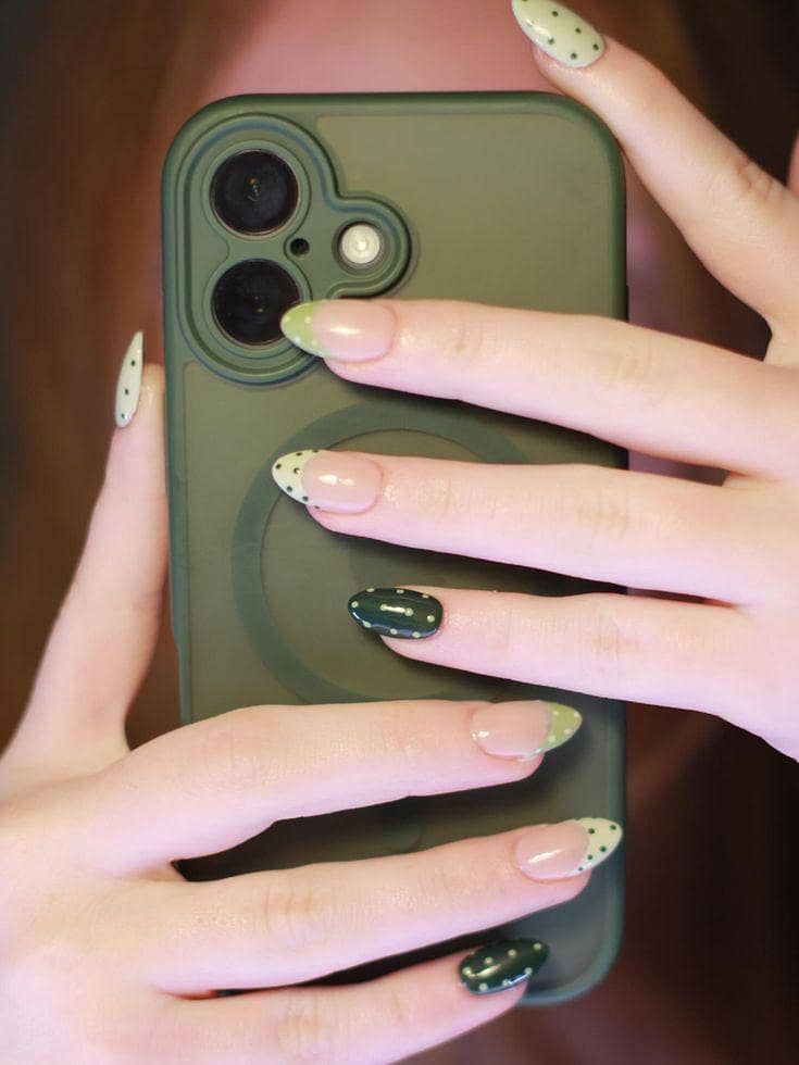 Hand Made nails 11