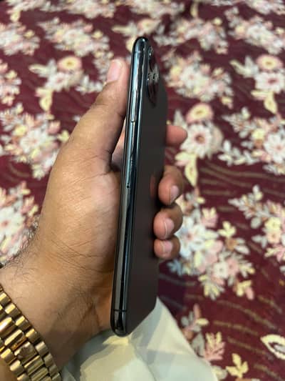 11 pro max non pta