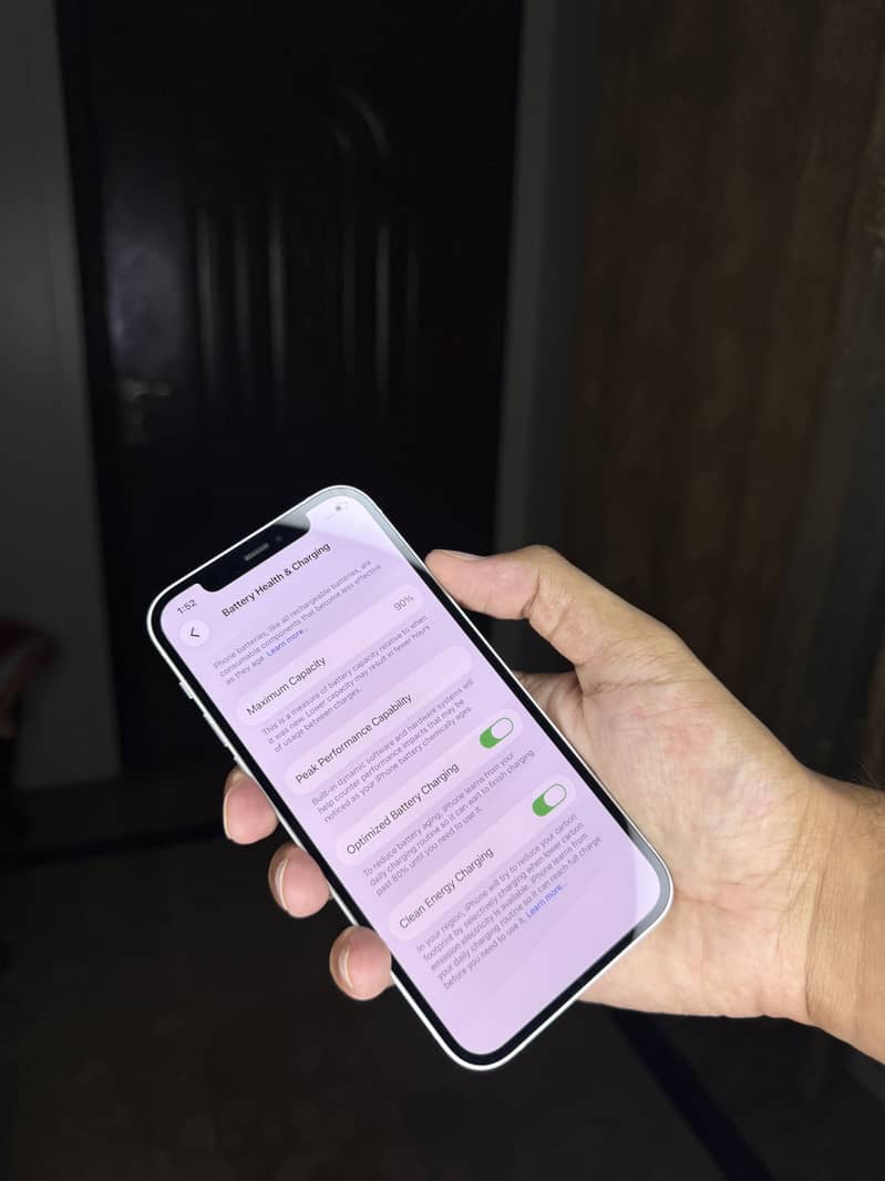Apple iPhone 12 0