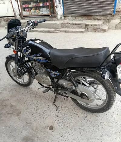 Suzuki se 150 mint condition