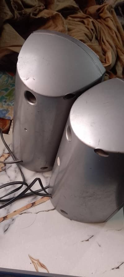 speaker