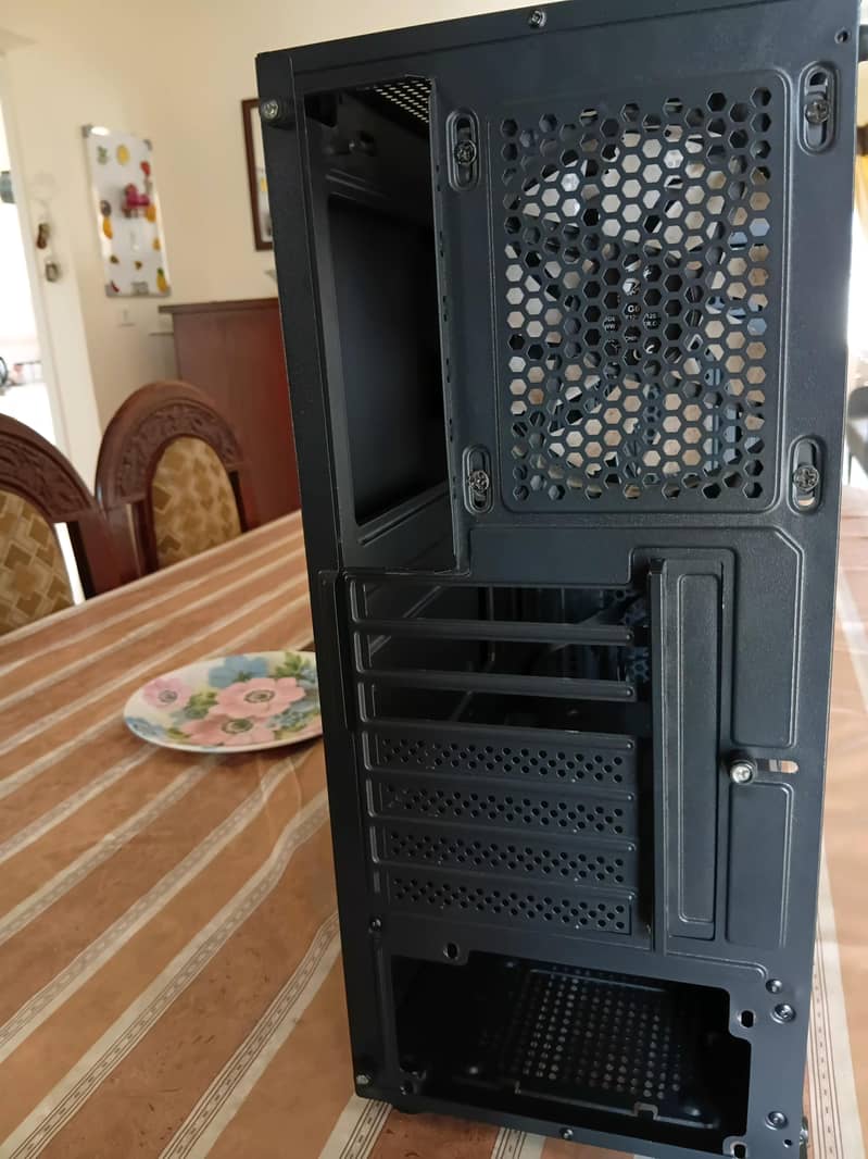 1st Player RB5 casing 2