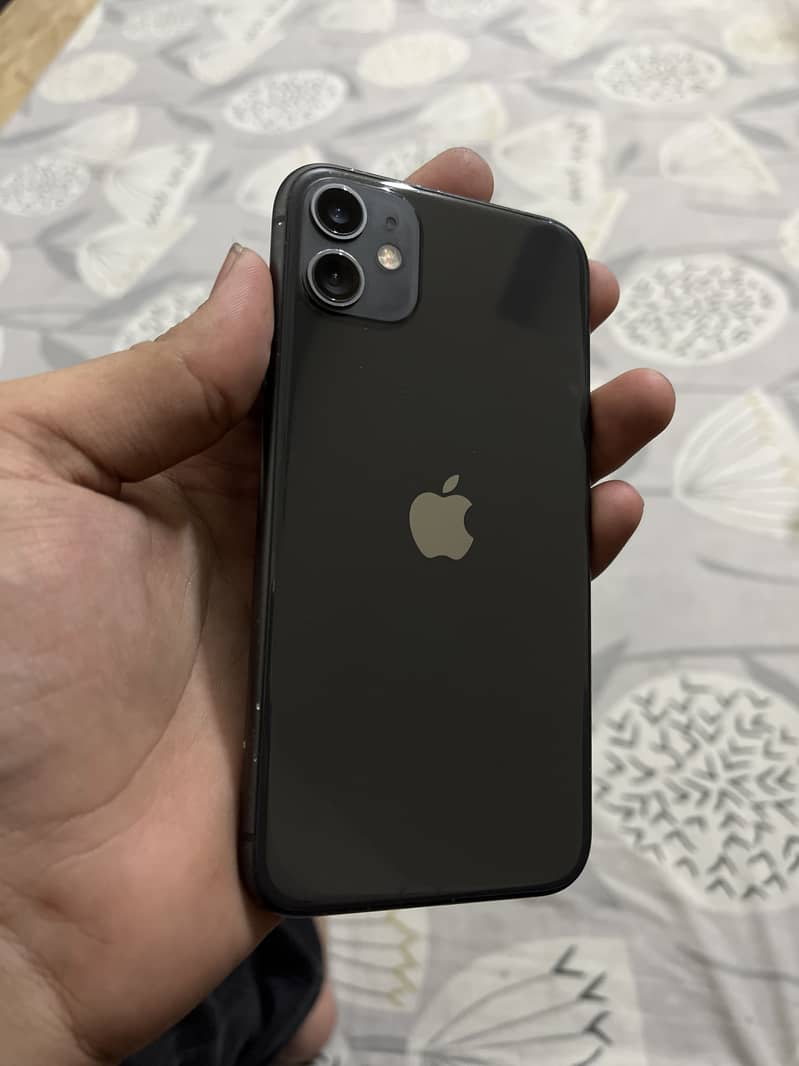 Apple iPhone 11 3