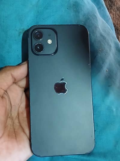 Apple iPhone 12