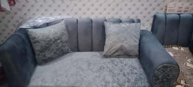 L shaped 5 seater sofa brand new ha
